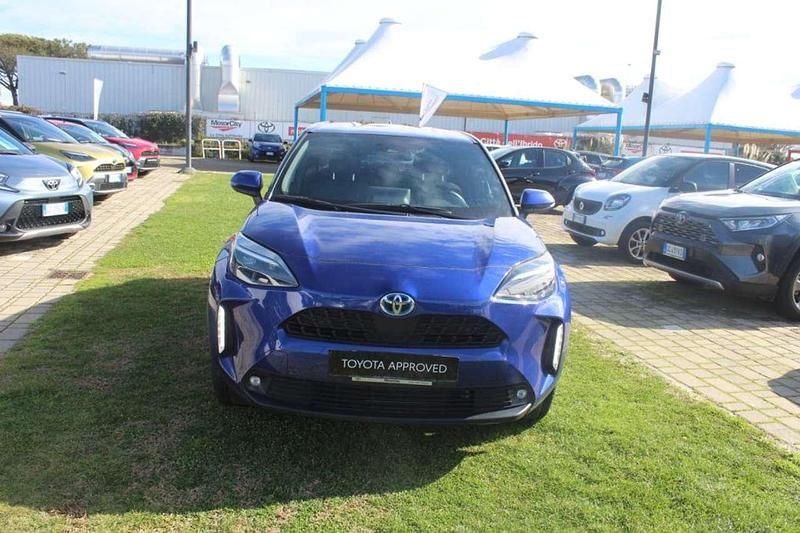 Usata Toyota Yaris Cross Trend 92 CV (67 kW) 2022 Blu SUV