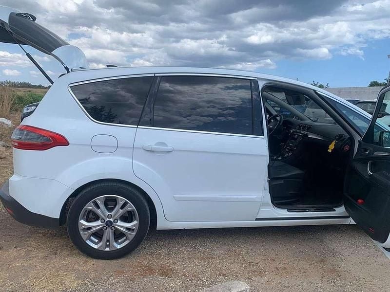 Usata Ford S-MAX Titanium 163 CV (119 kW) 2013 Bianco Monovolume