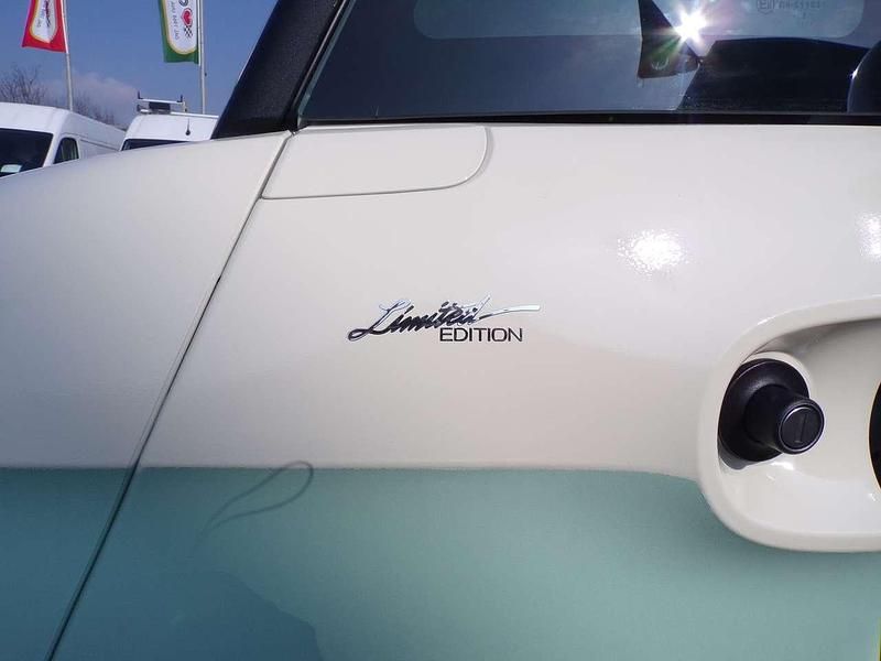 Nuova Fiat Topolino 2026 Verde vita / tetto crema Utilitaria