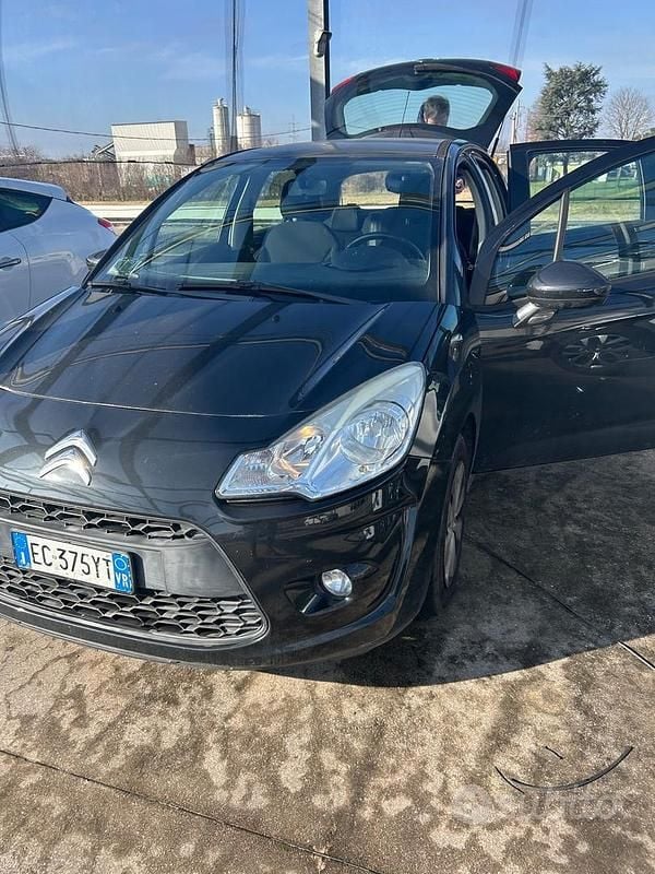 Usata Citroën C3 Exclusive 70 CV (51 kW) 2011 Nero Berlina