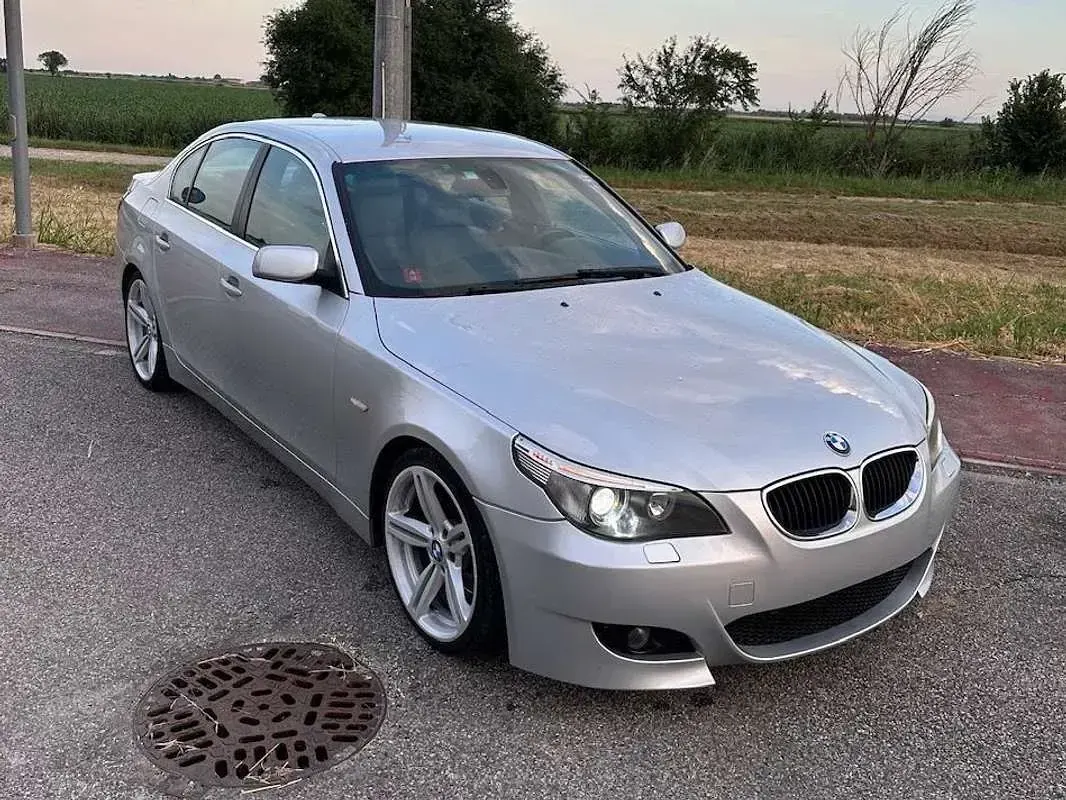 Usata BMW 530 Efficient Dynamics 218 CV (160 kW) 2005 Berlina
