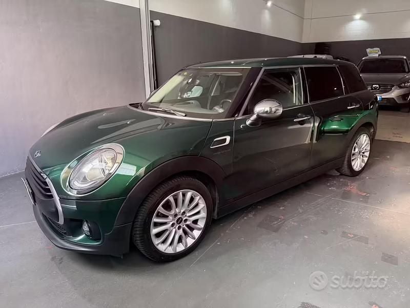 Usata Mini One Clubman Business 116 CV (85 kW) 2018 Verde Station wagon
