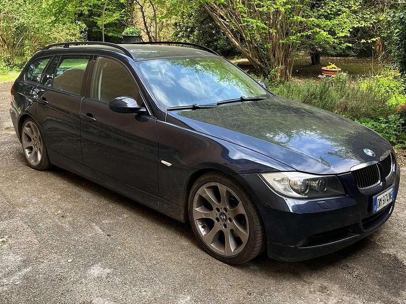 Usata BMW 325 197 CV (144 kW) 2008 Blu/azzurro Station wagon