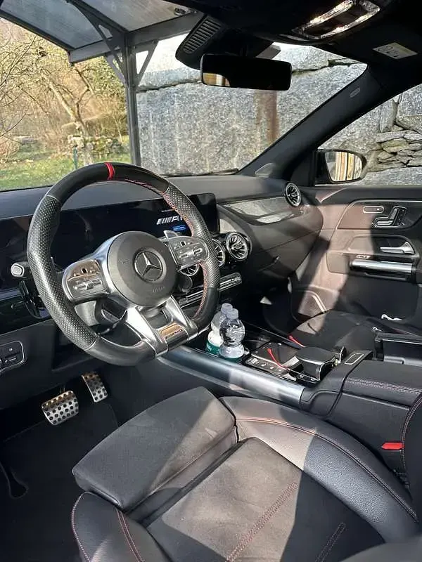 Usata Mercedes GLA35 AMG AMG 306 CV (225 kW) 2022 Nero SUV
