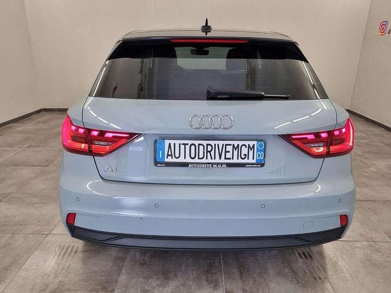 Usata Audi A1 Ambiente 110 CV (80 kW) 2023 Argento SUV