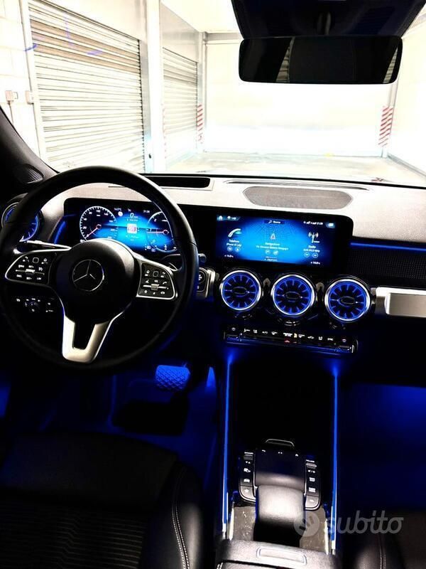 Usata Mercedes GLB200 163 CV (119 kW) 2023 Nero SUV