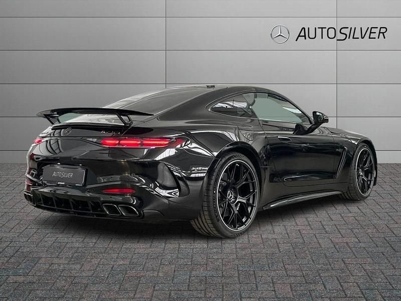 Nuova Mercedes AMG GT 63 AMG Line Premium Plus 585 CV (430 kW) 2026 Nero / metallizzato Coupé