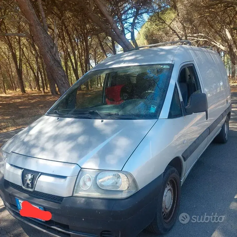 Usata Peugeot Expert 94 CV (69 kW) 2005 Furgone