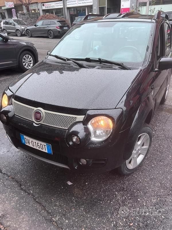 Usata Fiat Panda Cross Cross 2005 Nero Utilitaria