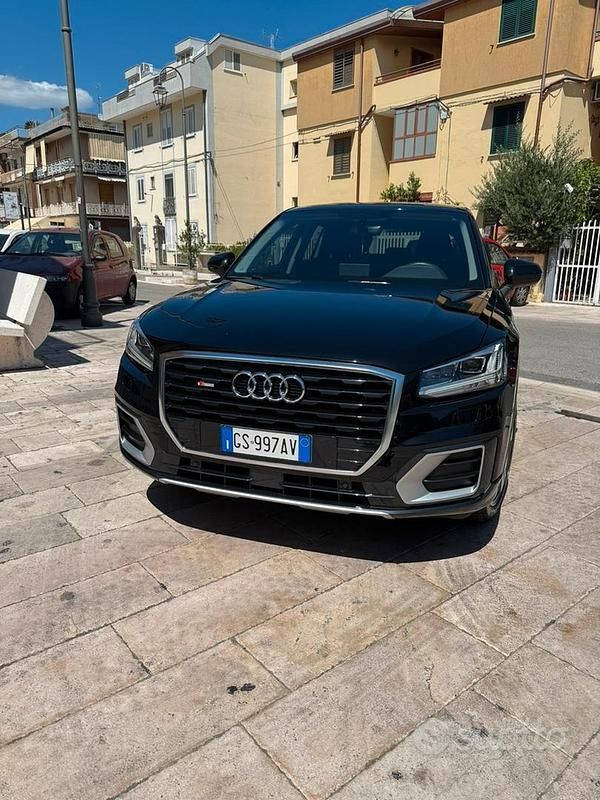 Nero Usata 2021 Audi Q2 S-Line SUV | 26.000 € (Buon prezzo) - Immagine 1/4