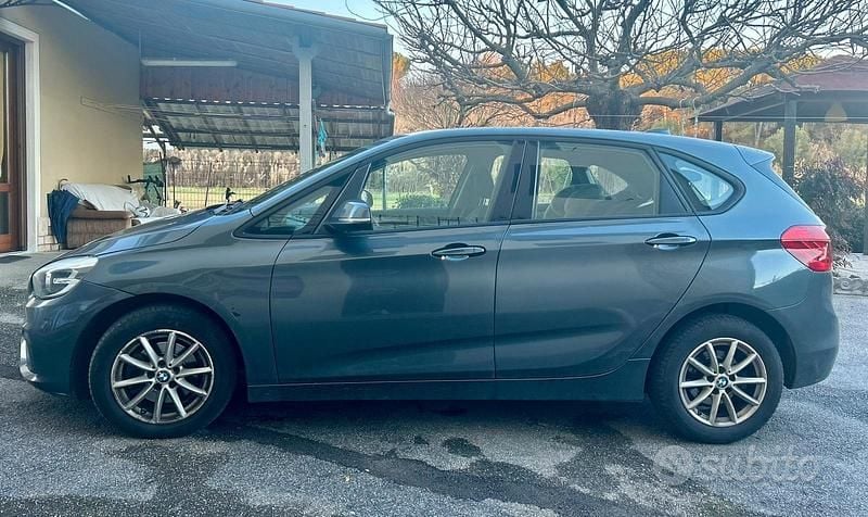 Usata BMW 218 Active Tourer 2017 Grigio Monovolume