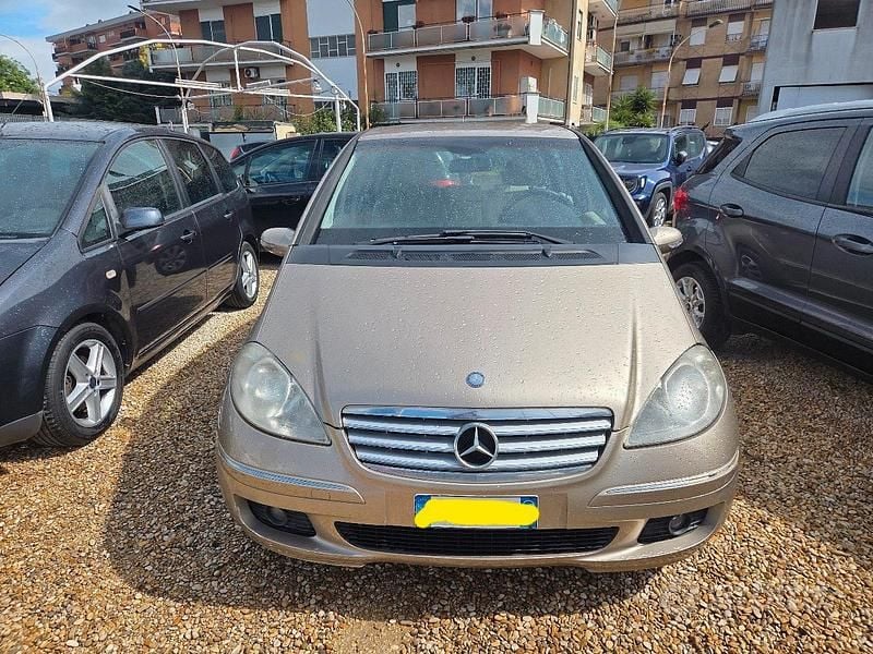 Usata Mercedes A180 Elegance 109 CV (80 kW) 2008 Berlina