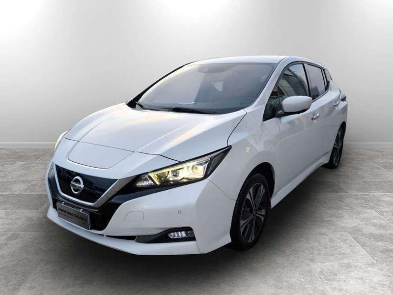Bianco Usata 2022 Nissan Leaf N-Connecta Due volumi | 17.200 € (Buon prezzo) - Immagine 1/4