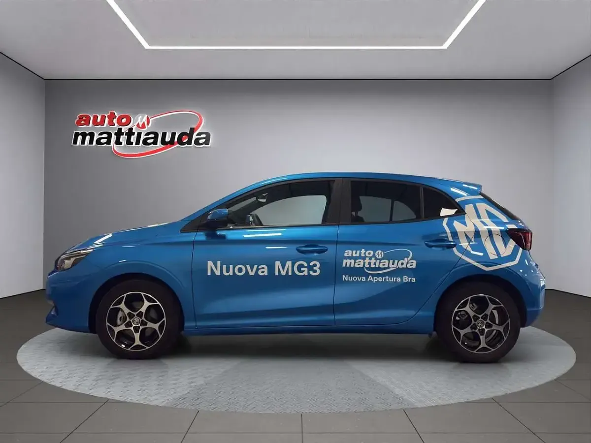 Usado MG MG3 Luxury 195 CV (143 kW) 2025 Azul Utilitario