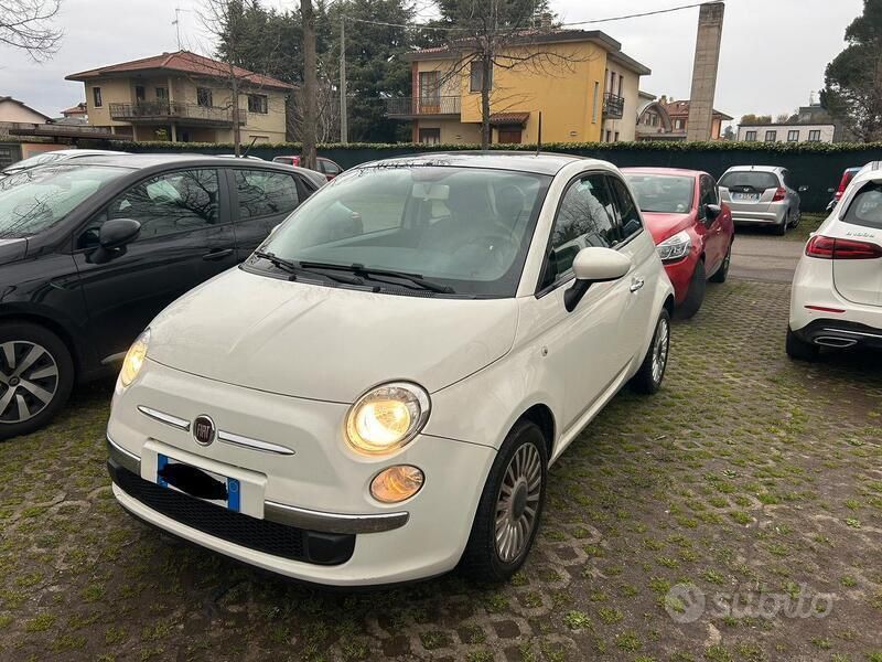 Bianco Usata 2013 Fiat 500 Due volumi | 5500 € (Buon prezzo) - Immagine 1/4