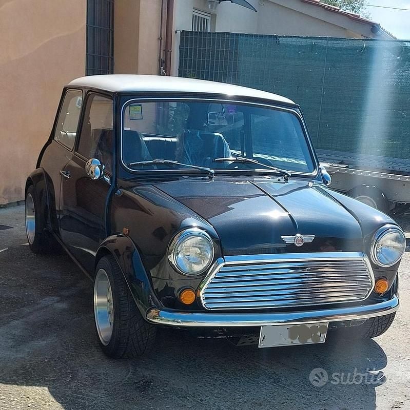 Usata Mini Cooper 61 CV (44 kW) 1991 Blu Utilitaria