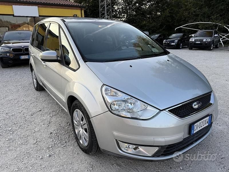 Usata Ford Galaxy 125 CV (91 kW) 2007 Grigio Monovolume