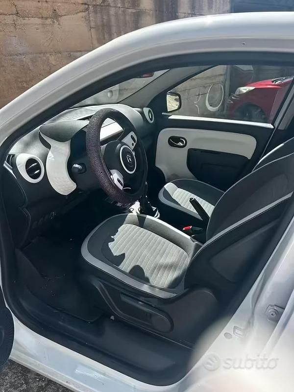 Usata Renault Twingo 2023 Bianco Utilitaria