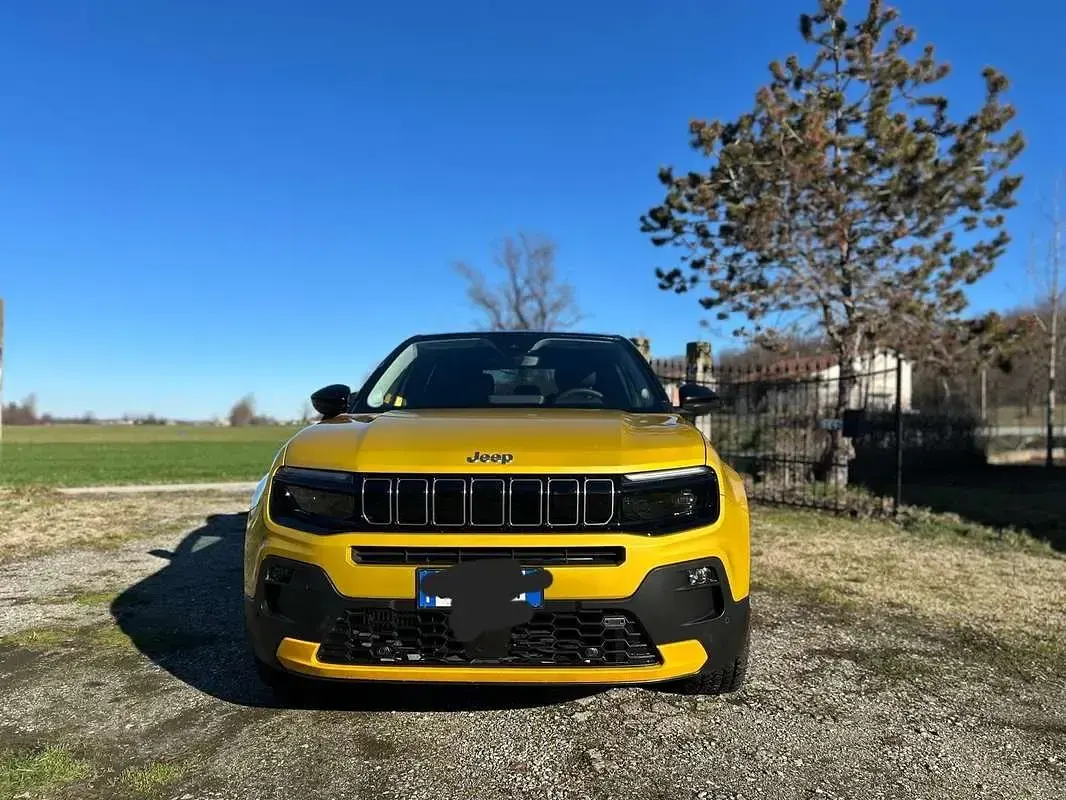 Usata Jeep Avenger Summit 101 CV (74 kW) 2023 SUV