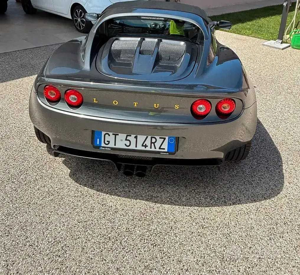 Usata Lotus Elise 136 CV (100 kW) 2024 Cabrio