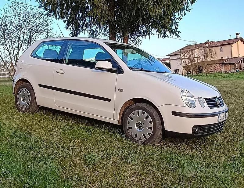 Usata VW Polo 64 CV (47 kW) 2002 Bianco Berlina