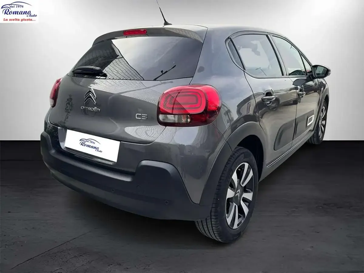 Usata Citroën C3 PureTech 110 CV (80 kW) 2024 Grigio Utilitaria
