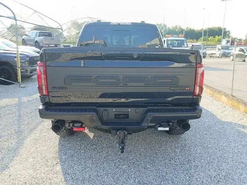 Nuova Ford F-150 Raptor 720 CV (529 kW) 2026 Nero Pick-up
