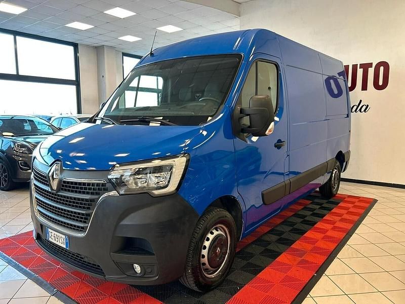 Usata Renault Master 136 CV (100 kW) 2021 Blu Berlina