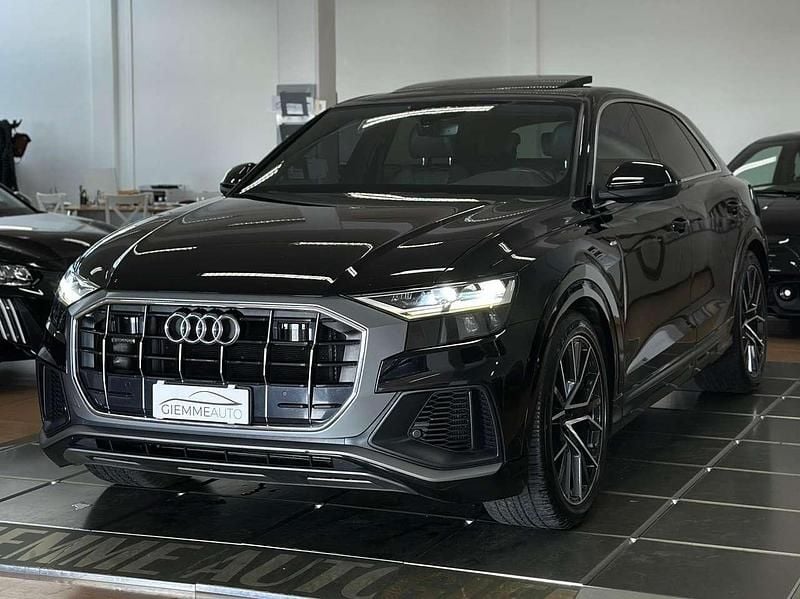 Usata Audi Q8 S-Line 286 CV (210 kW) 2020 Nero SUV