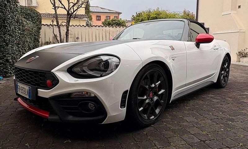 Usata Abarth 124 Spider 170 CV (125 kW) 2018 Bianco Cabrio