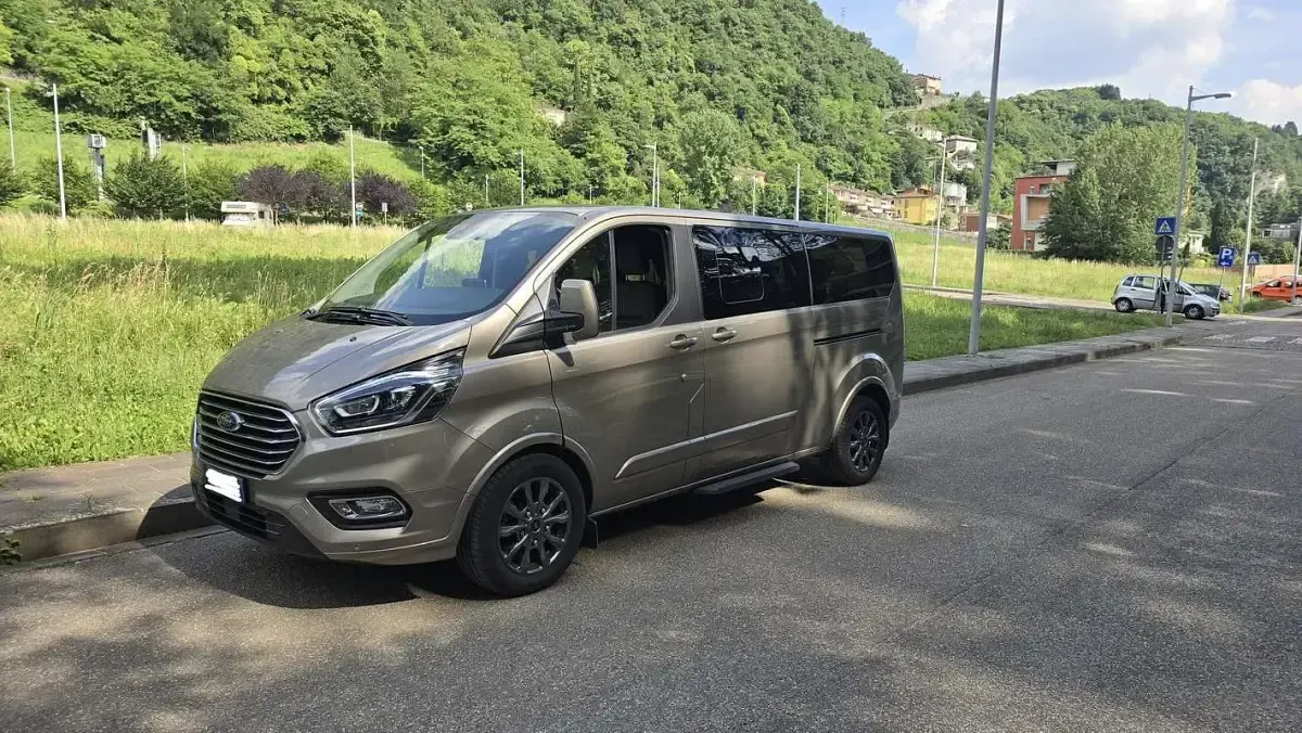 Usata Ford Tourneo Titanium X 170 CV (125 kW) 2018 Monovolume