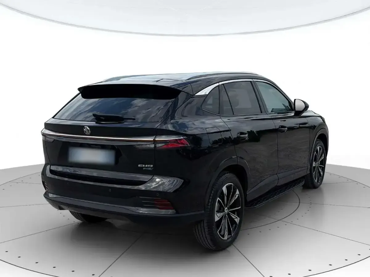 Usata MG HS Luxury 143 CV (105 kW) 2025 Nero SUV