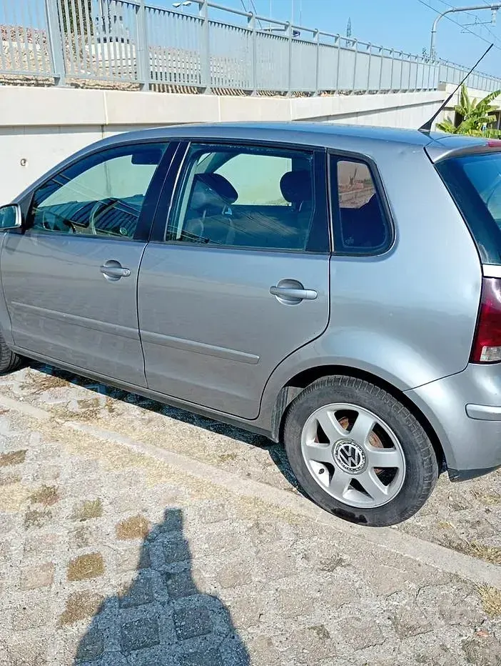 Usata VW Polo 75 CV (55 kW) 2007 Grigio Berlina