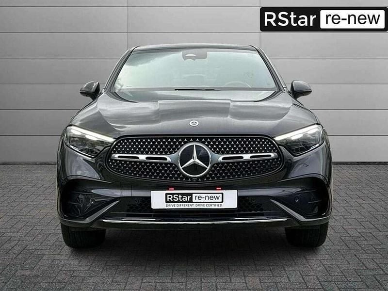 Usata Mercedes GLC300e AMG Line Premium Plus 333 CV (244 kW) 2024 Giallo metallizzato Coupé
