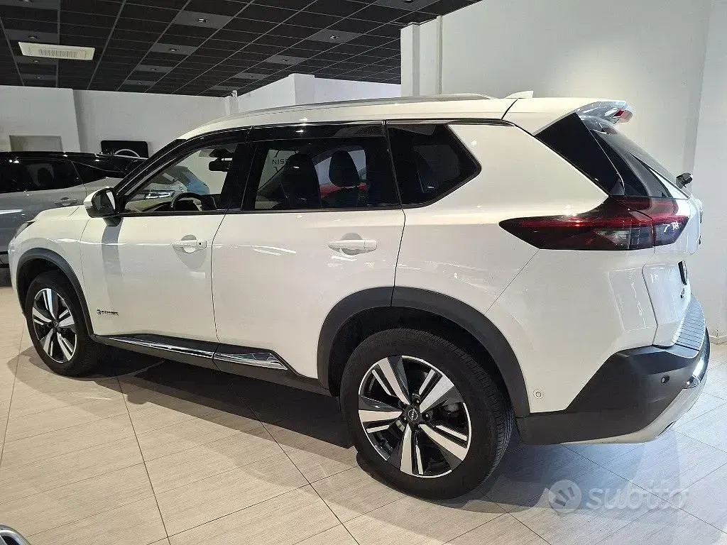 Usata Nissan X-Trail N-Connecta 158 CV (116 kW) 2023 Bianco SUV