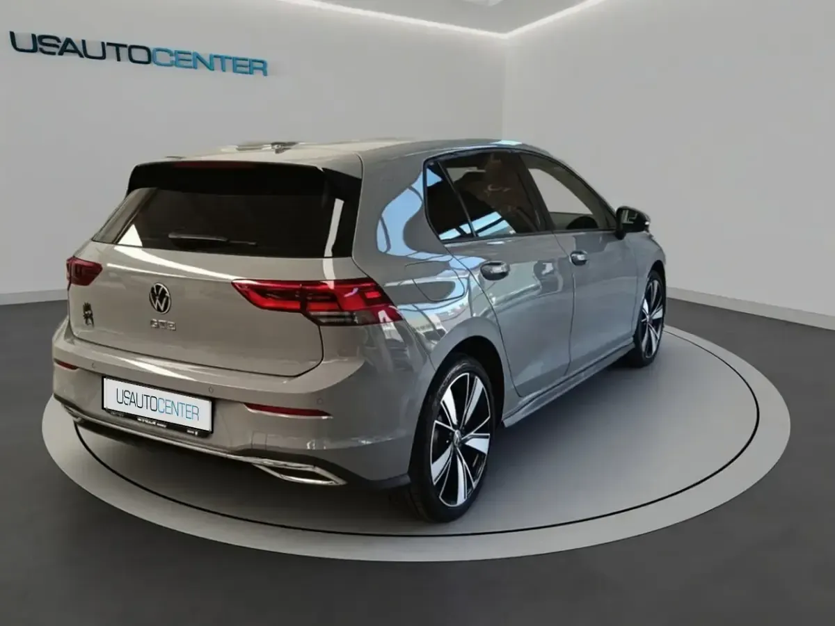 Usata VW Golf VIII Style 150 CV (110 kW) 2021