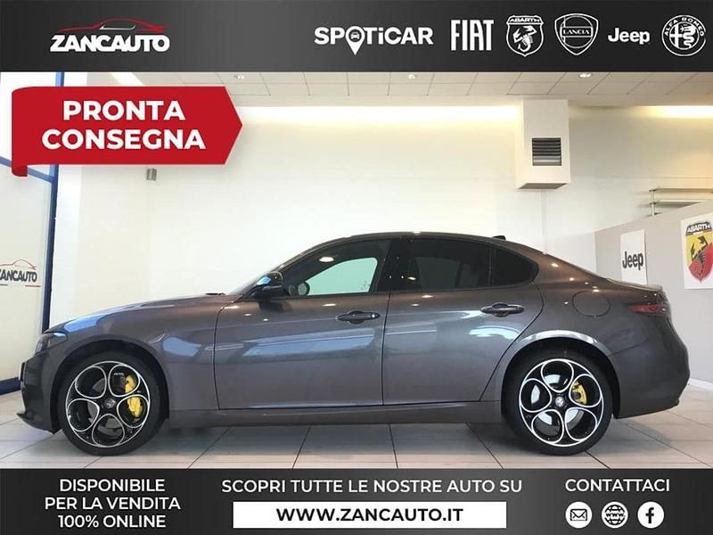 Usata Alfa Romeo Giulia Sprint 280 CV (205 kW) 2024 Grigio Berlina