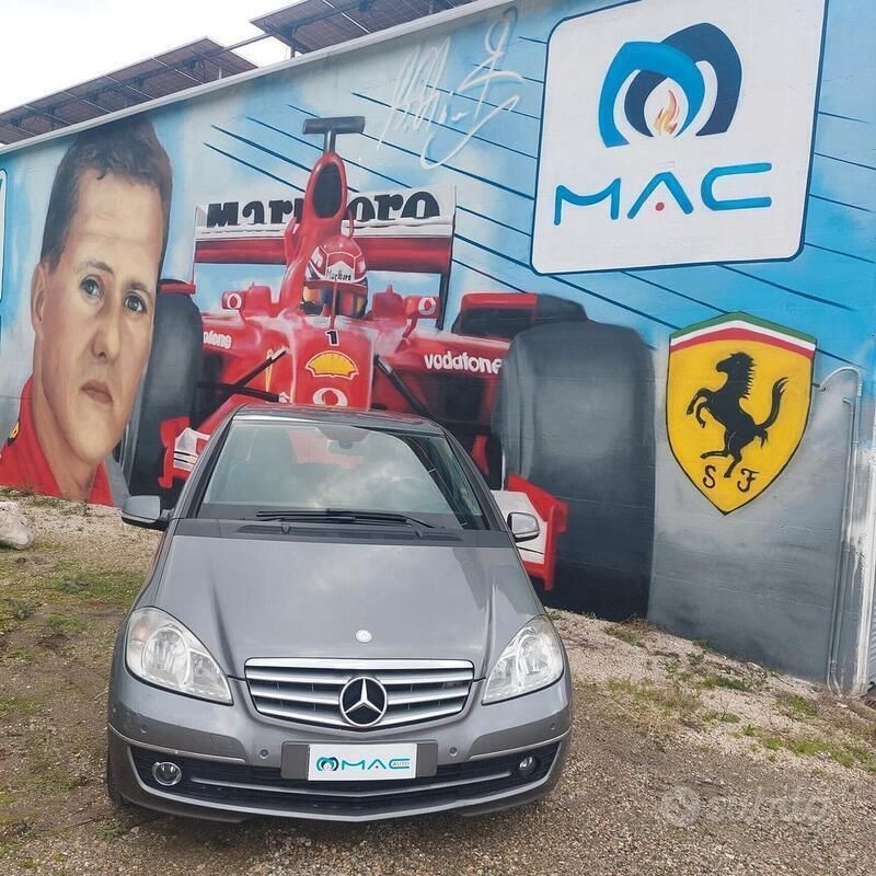 Usata Mercedes A180 Avantgarde 109 CV (80 kW) 2009 Grigio Berlina