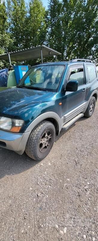 Usata Mitsubishi Pajero 2002 Verde SUV