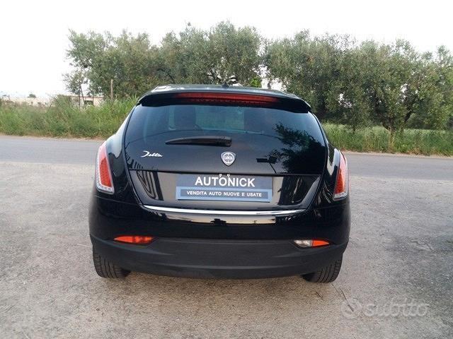 Usato 2009 Lancia Delta Benzin (4.300 €)