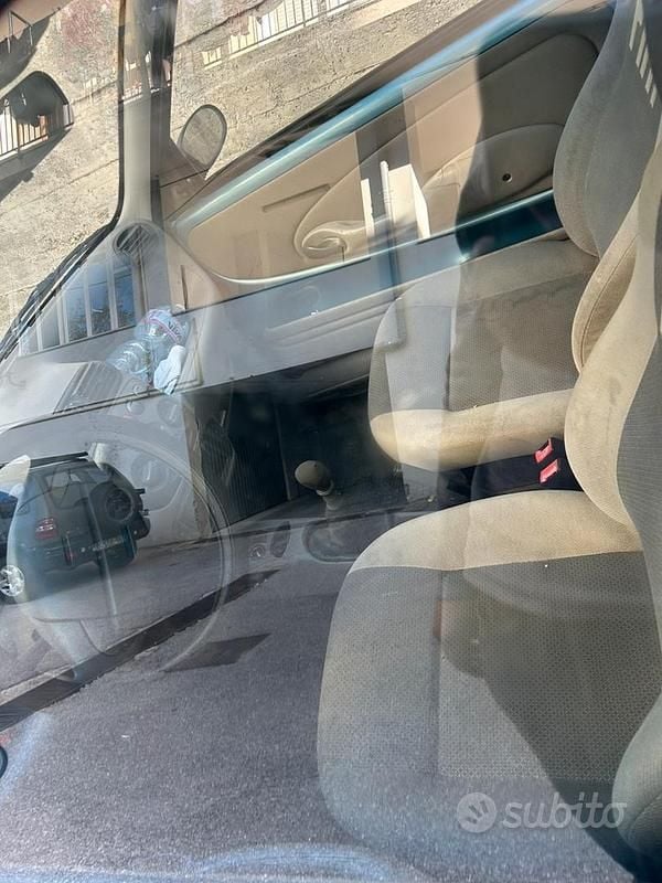 Usata Fiat 600 2004 Blu Utilitaria