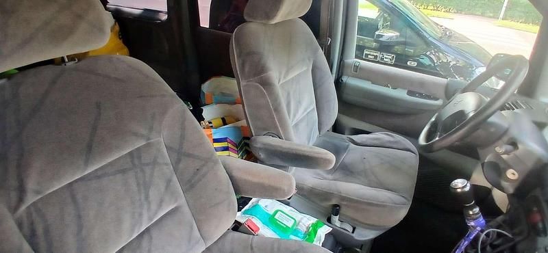 Usata Peugeot 806 Family 109 CV (80 kW) 2000 Monovolume