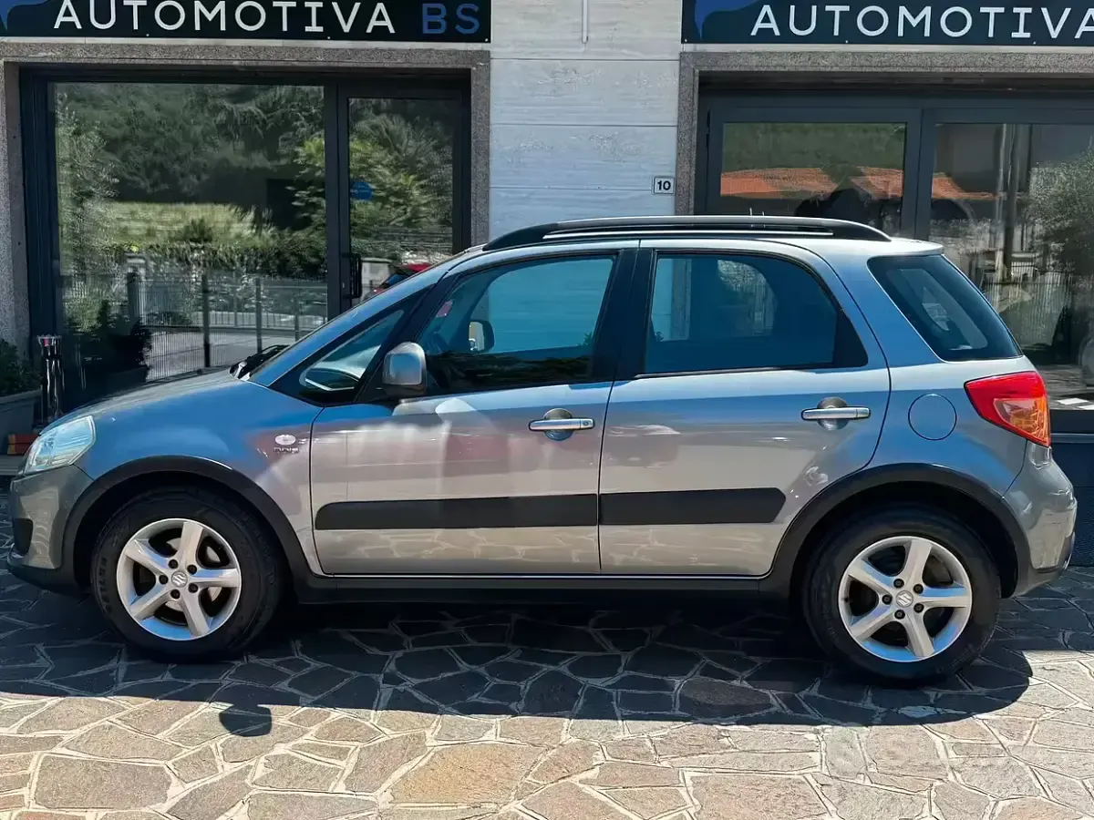Usata Suzuki SX4 90 CV (66 kW) 2009 Grigio SUV
