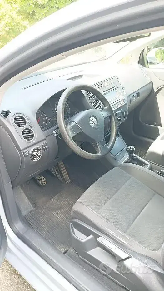 Usata VW Golf Plus 102 CV (75 kW) 2005 Grigio Monovolume