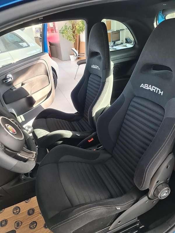 Blu/azzurro Usata 2021 Abarth 595 Competizione Due volumi | 24.000 € (Cara) - Immagine 1/4
