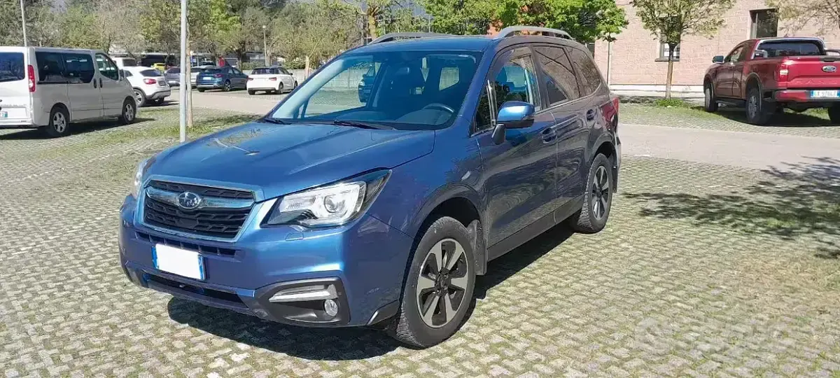 Usata Subaru Forester Style 150 CV (110 kW) 2018 Bluazzurro SUV