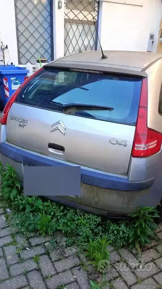 Usata Citroën C4 88 CV (64 kW) 2005 Grigio Berlina