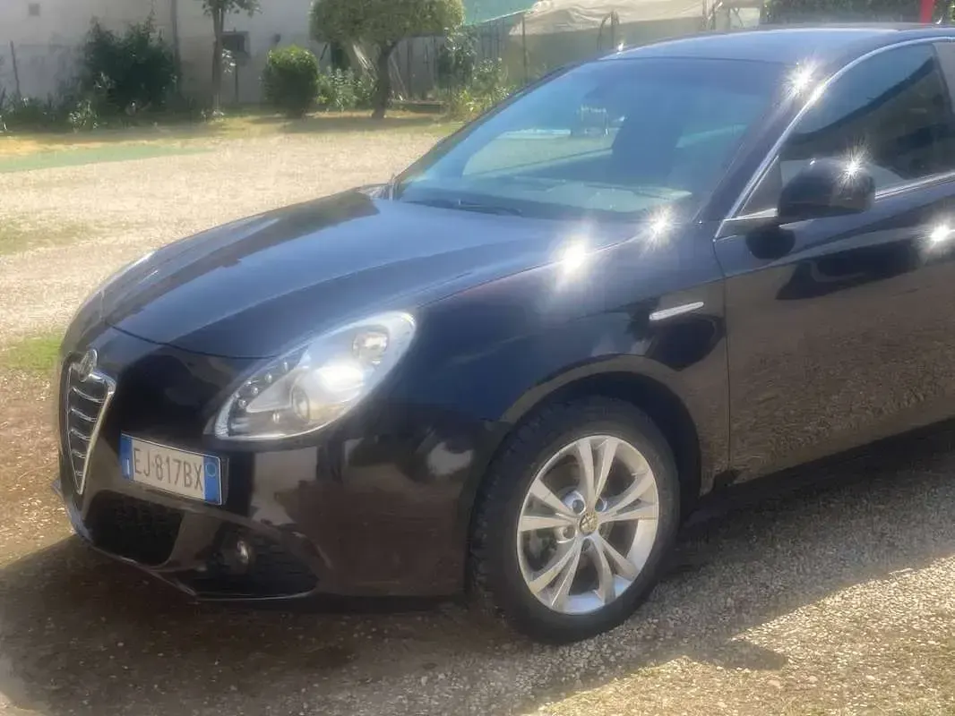 Usata Alfa Romeo Giulietta 105 CV (77 kW) 2011 Nero Utilitaria