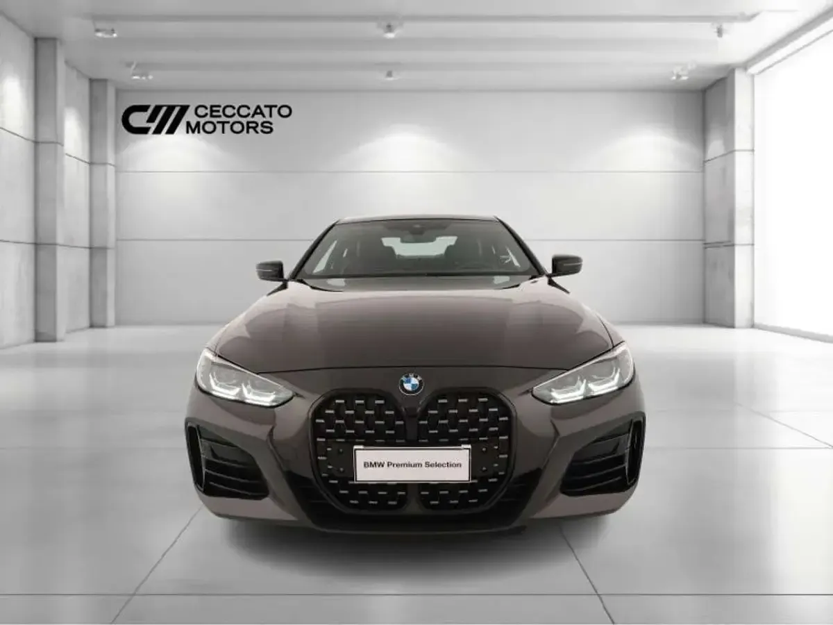 Usata BMW 440 340 CV (250 kW) 2024 Grigio Coupé