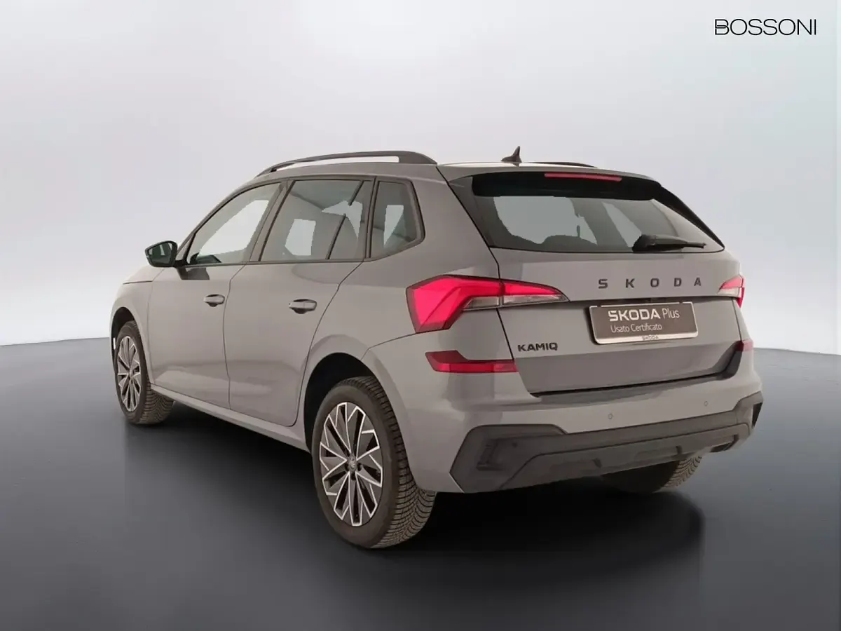 Usata Skoda Kamiq 150 CV (110 kW) 2025 Grigio SUV